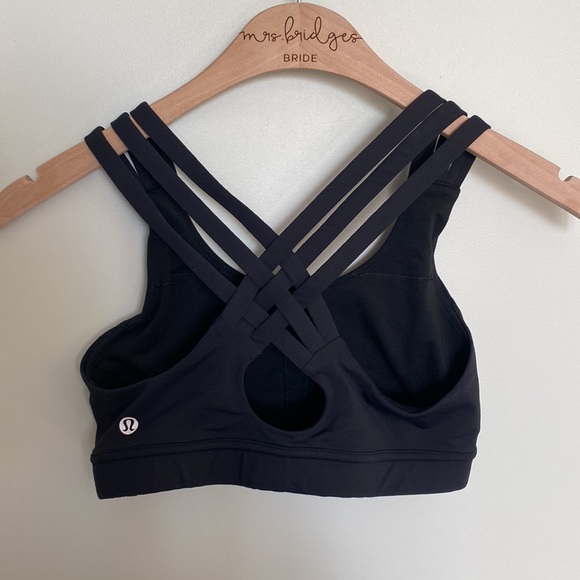 LULULEMON sports bra - Picture 3 of 3